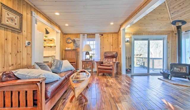 Cozy Lakefront Cottage w/Fire Pit, Grill & Views!