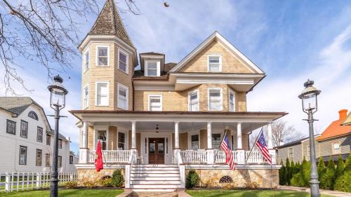 Duke Of Windsor - 7 Bedrooms Sleeps 26!