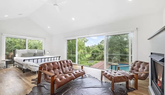 East Hampton Estate-POOL HOT TUB+Ocean 1wk Jun-Sep