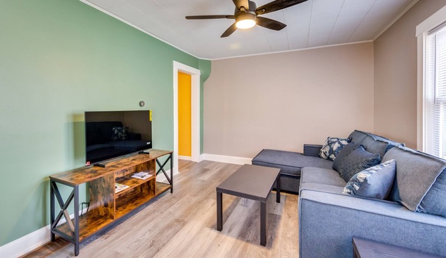 Easthampton Vacation Rental - Walk to Breweries!