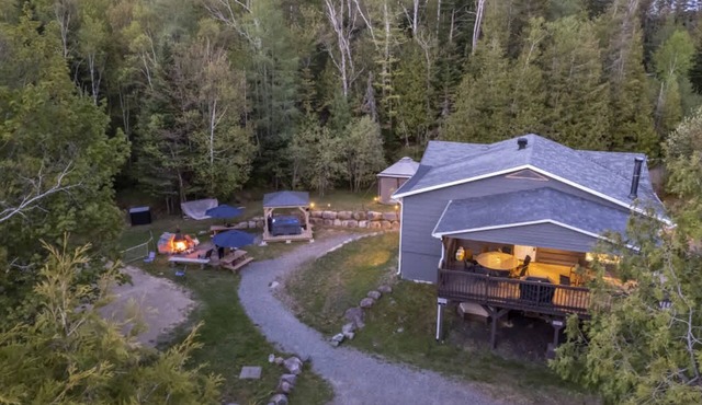 Entre Monts et Lac - Lake Access, Fire & Relax