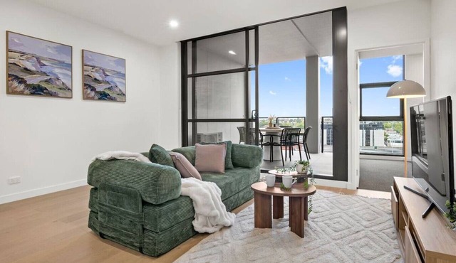 Executive Stay North Melb | 2BR Parking Gym
