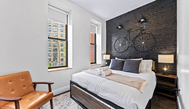 Explore Brooklyn Stay | 3 Bedrooms + Patio