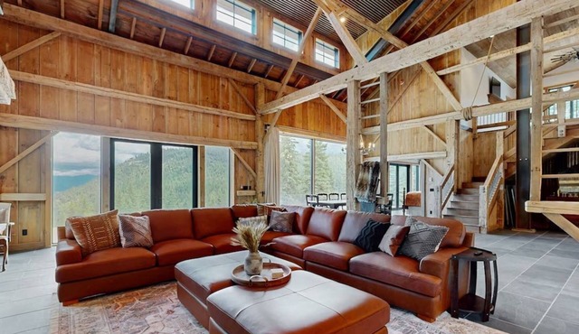 Flathead Lake Barn House w/Lake & Mountain Views