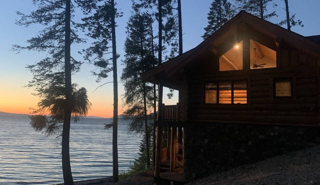 Flathead Lake cabin with beachfront, stunning views