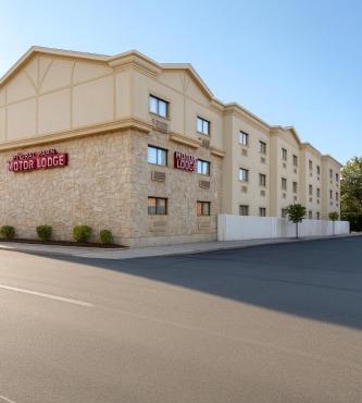 Floral Park Motor Lodge