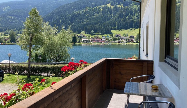 Gemütliche Wohnung mit 1 Schlafzimmer, Balkon mit Zauberhaften Ausblick