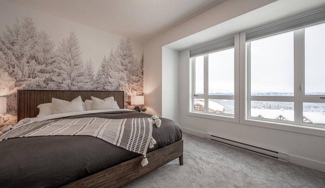 Grizzly Ridge Getaway-Brand New, Hot Tub,Sleeps 11