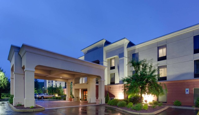 Hampton Inn Auburn
