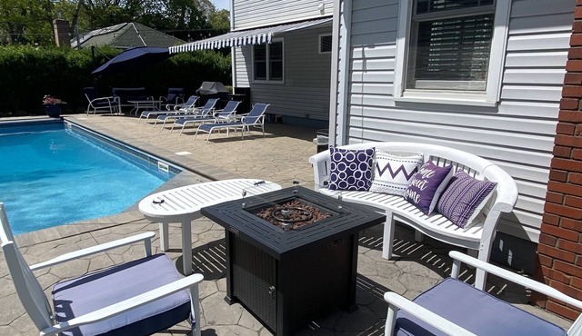 Hamptons Oasis with Heated Pool