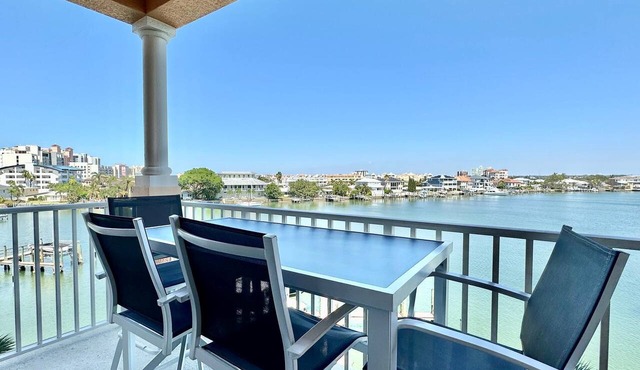 Harborview Grande 406 - Beautiful Waterfront View - BOAT SLIP!
