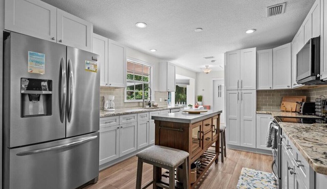 Harmony House Jupiter Farms- 4BR/2BA Retreat