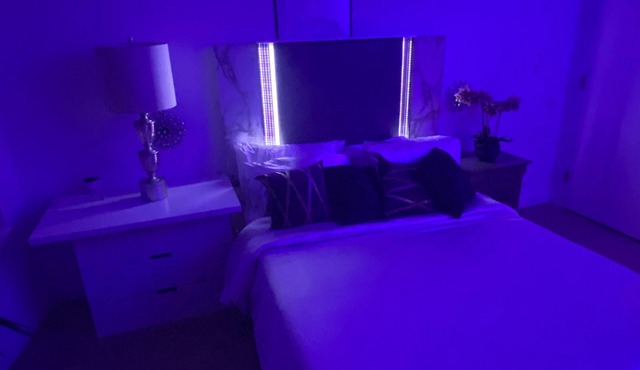 High Rise Luxury Building Apt