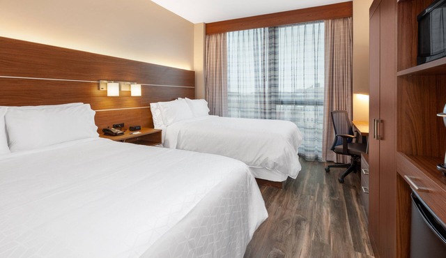 Holiday Inn Express NYC Brooklyn - Sunset Park by IHG
