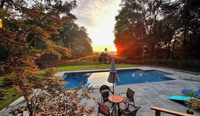 Hudson Valley Pool Retreat · 50min to NYC · 3 Acre
