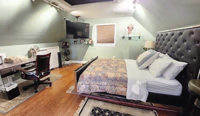 It's a Loft on the Second floor. Mins away from UBS Arena, JFK Airport