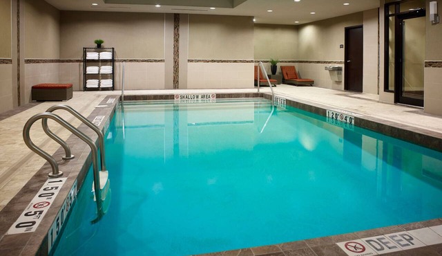 King Studio w/Full Kitchen | Free Breakfast