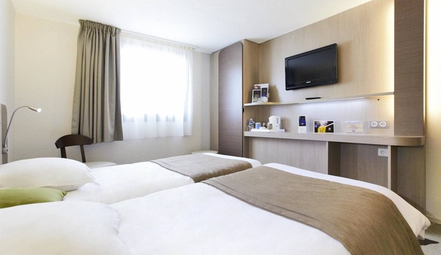 Kyriad Nevers Centre