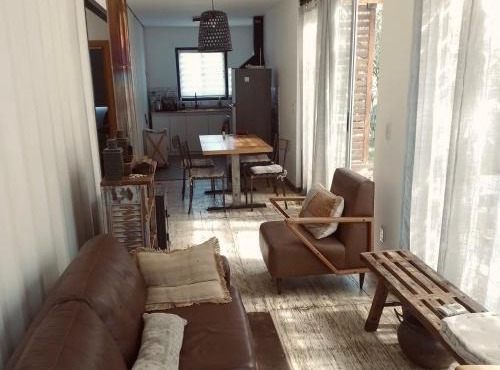 La Pausa Container House