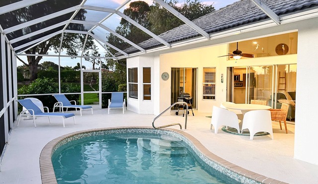 Lakefront Naples Lely Resort, 3BR Heated Pool + Players Club & Spa Access Option