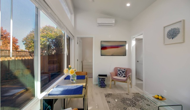 Light Filled Newly Built Almaden Foothill ADU with Private yard and entrance