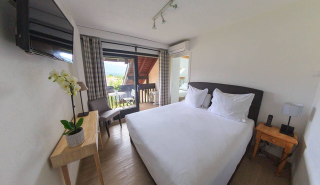 Logis Hôtel Annecy Nord/Argonay
