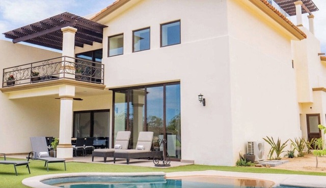 Luxury 3 Bdrm Villa on the Golf Course in Cabo