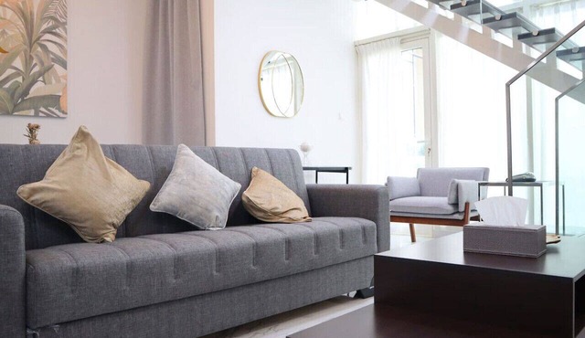 Luxury Duplex 2BR Oasis in Masdar City