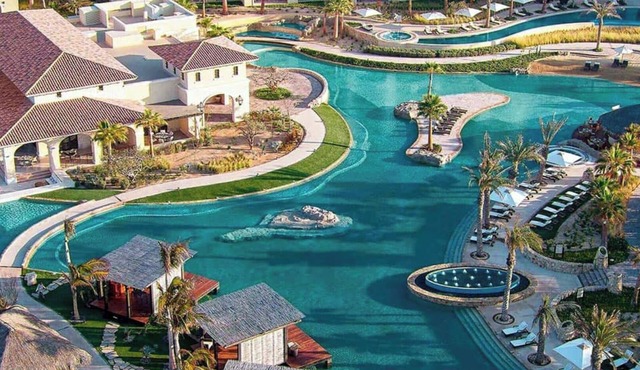 LUXURY RESORT STUDIO in Cabo San Lucas with AC, DISCOUNTED GOLF PASS