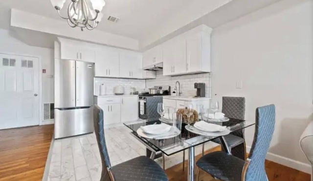 Marvelous 2-bedroom apartment with AC in Weehawken Township
