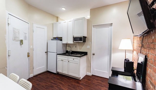 Modern 2-bedroom apartment Near Empire State Building