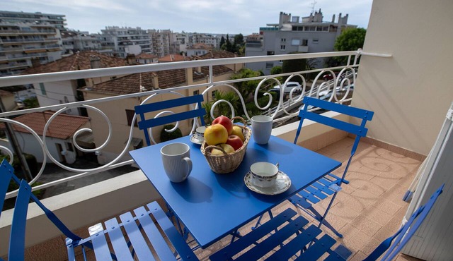 Modern Flat with view, 5 min from Festival Hall.