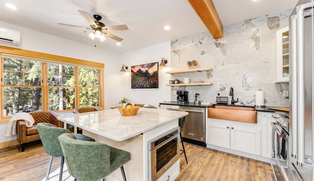 New! Lake McDonald Townhome. In Glacier National Park!