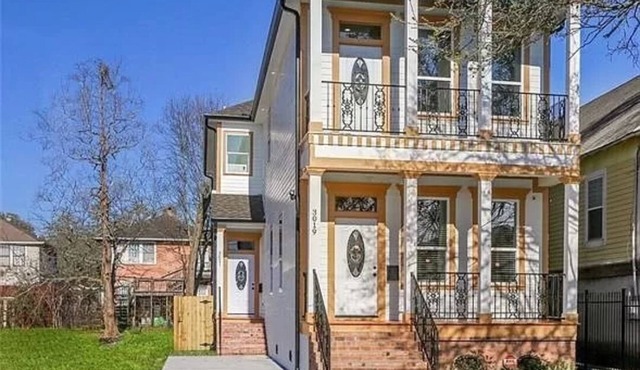 New Uptown Broadmoor Home