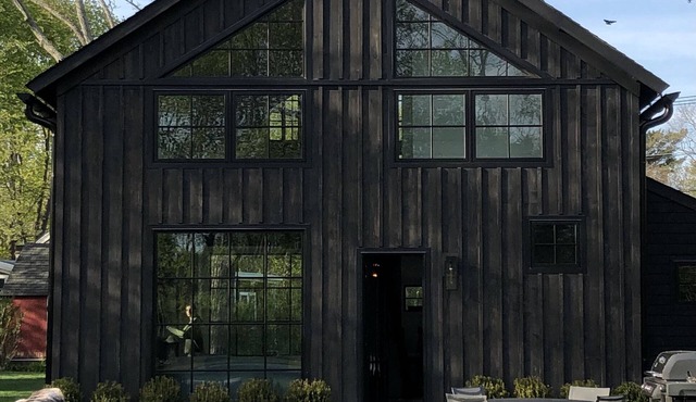 Newly Renovated Modern Barn