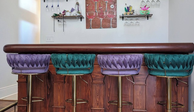NOLA Luxury, Near Parade Route, Private Bar & Porch