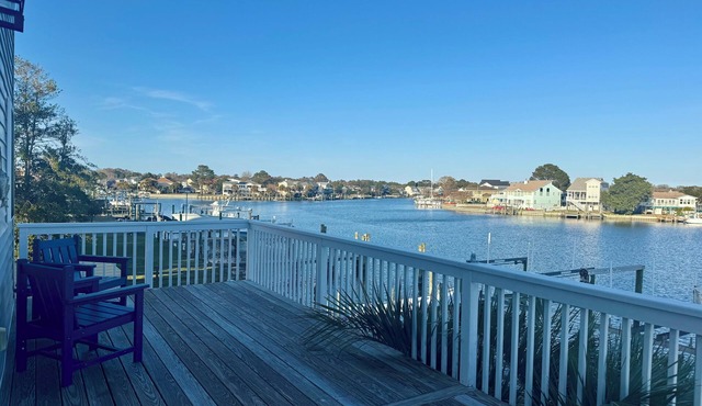 Odyssey at Collington Harbour – Waterfront with Dock + Boat Lift 5BR