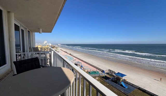 Perfect Weekend Getaway-Balcony