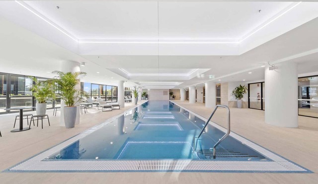 Phillip 2-Bed: Chic Interiors, Amazing Amenities