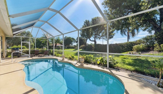 Poolside Bliss and a Family-Friendly Oasis