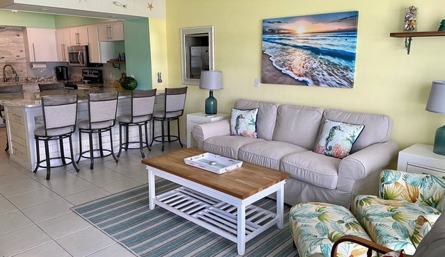 Pristine Tropical Getaway Townhouse Across Street from the Beach!