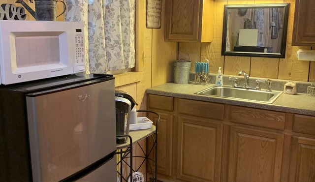 Private Setting Studio Apartment in Toccoa