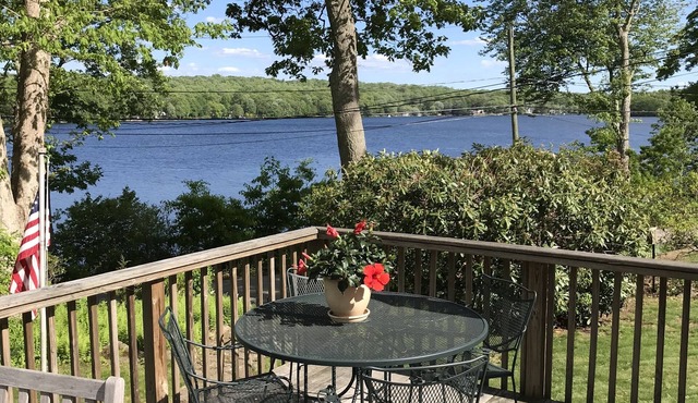 Relax with a beautiful lake view