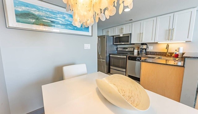 Remodeled Direct Oceanfront, Amazing Views Modern!