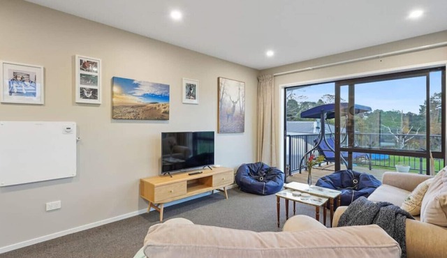 Restful Country Getaway Nr Trust Arena & Fast WiFi