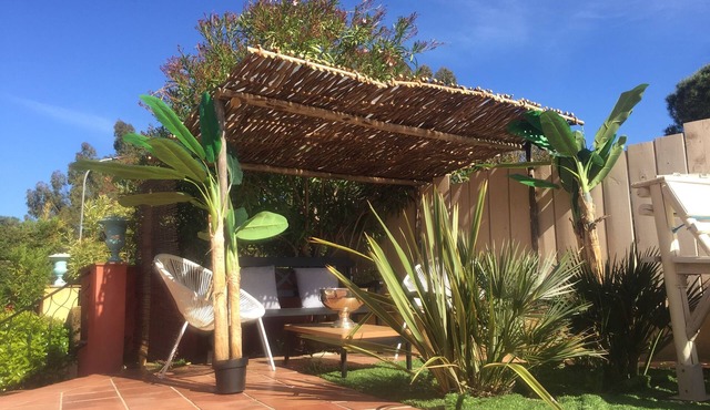 SAINTE-MAXIME BEAUTIFUL VILLA WITH SWIMMING POOL FROM 2 TO 10 PERSONS VAR FRANCE