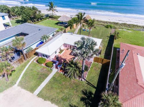 Salty Dog direct oceanfront luxurious retreat!