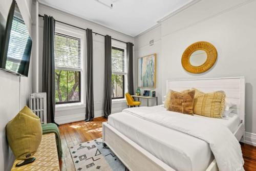 Spacious 3-Bed Brownstone near Columbia Uni