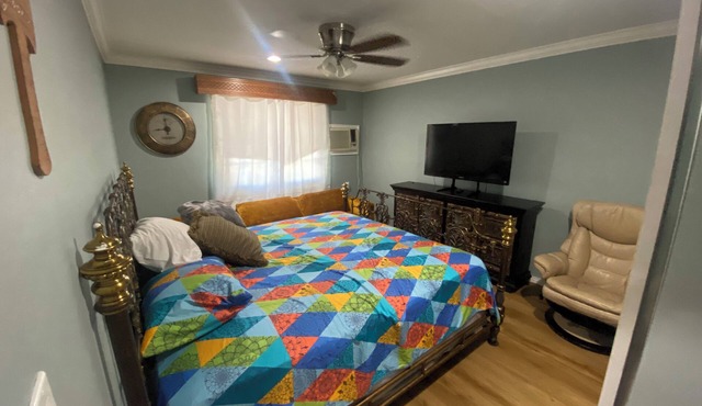Spacious 5 bed & 2 bath House Near UBS Arena, JFK, and NYC
