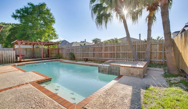 Spacious Family Home 2 Mi to Lake Pontchartrain!
